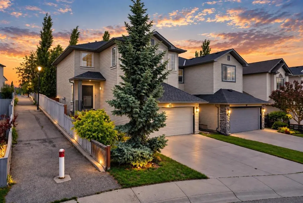 60 Tuscany Ridge Crescent NW