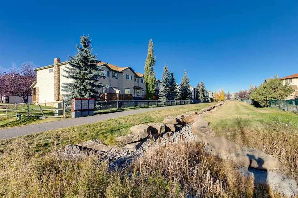 156 Canoe Drive SW #25