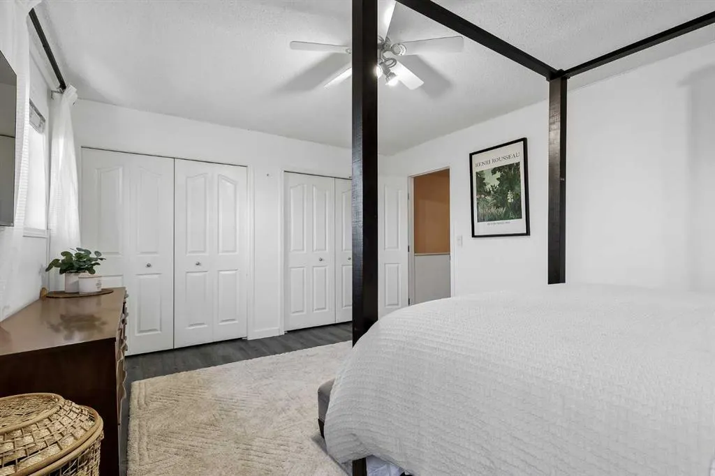 156 Canoe Drive SW #25