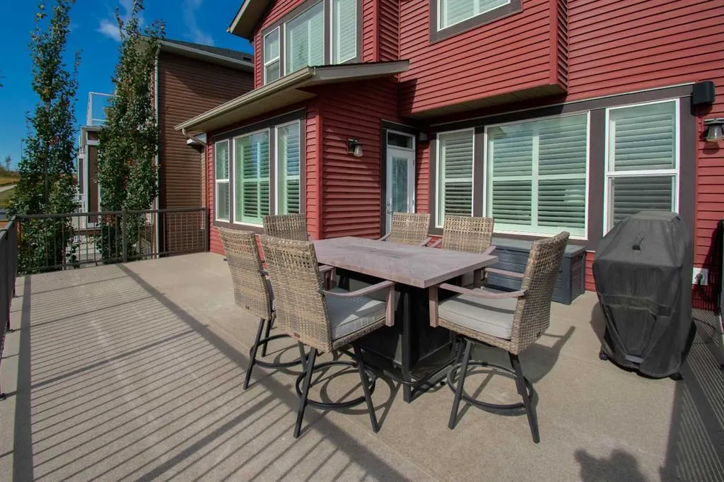 166 Nolancliff Crescent NW