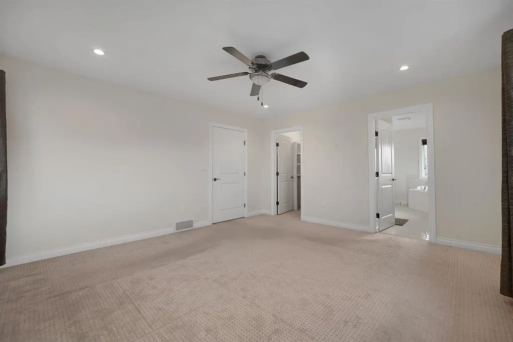 40 Baywater Court SW