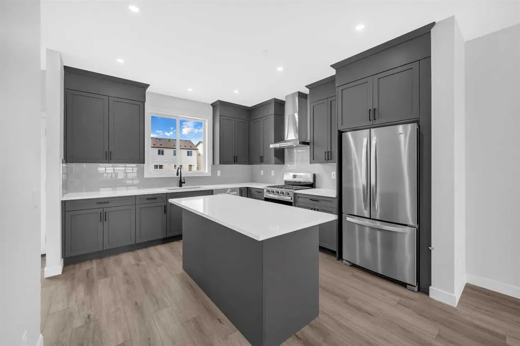 399 Hotchkiss Manor SE