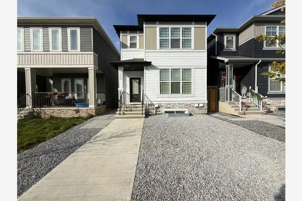 399 Hotchkiss Manor SE