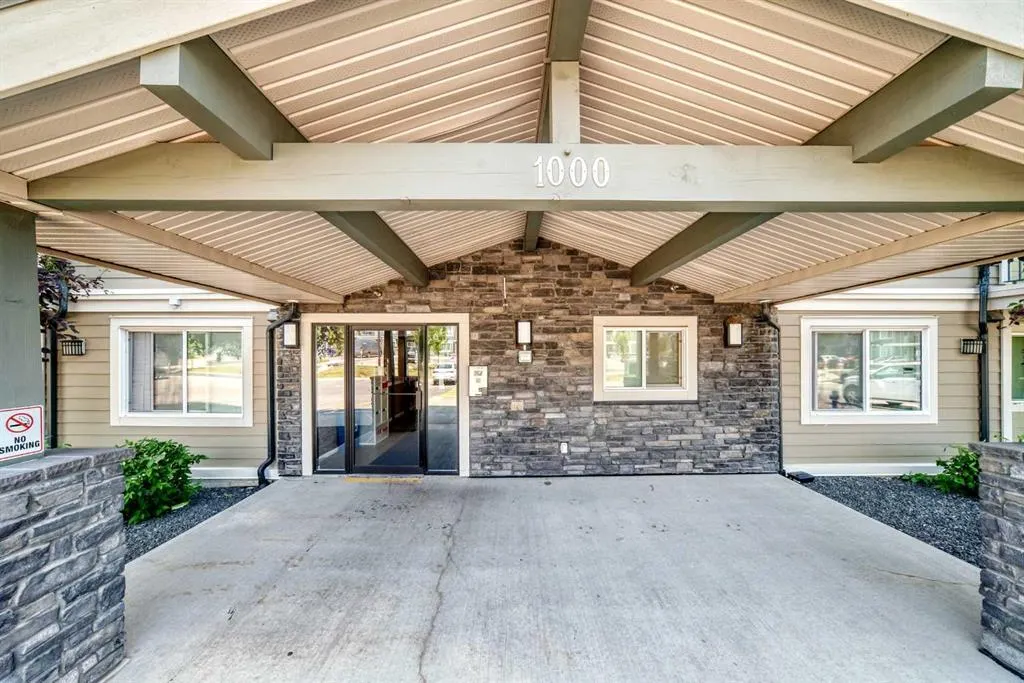 181 Skyview Ranch Manor NE #1406