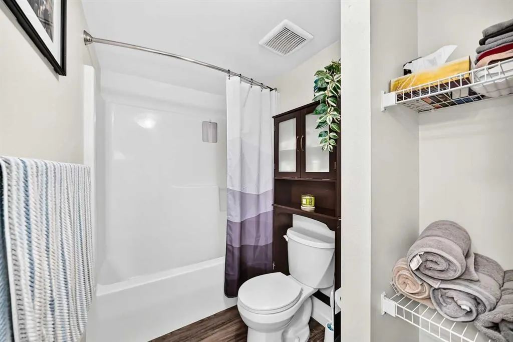 181 Skyview Ranch Manor NE #1406