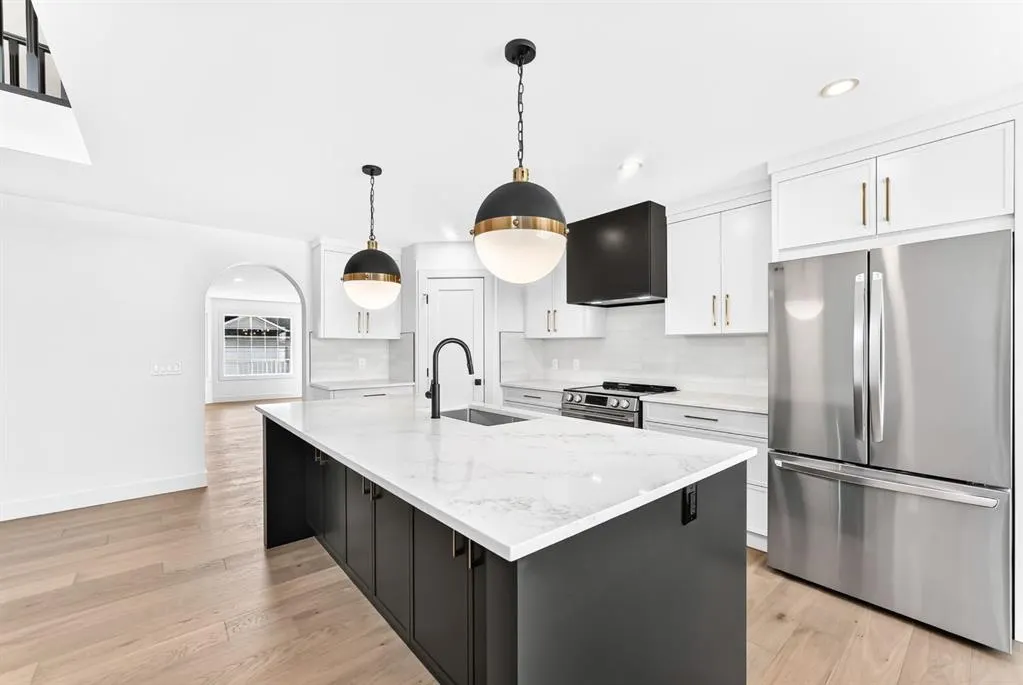 113 Cove Hill