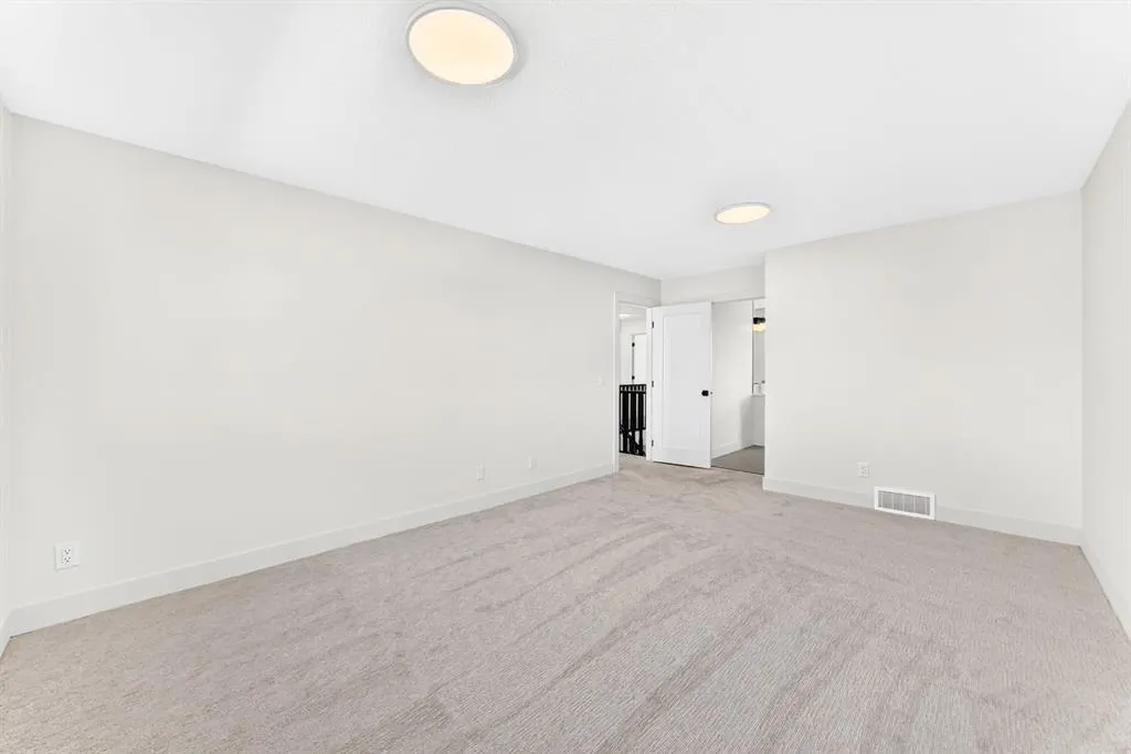 113 Cove Hill