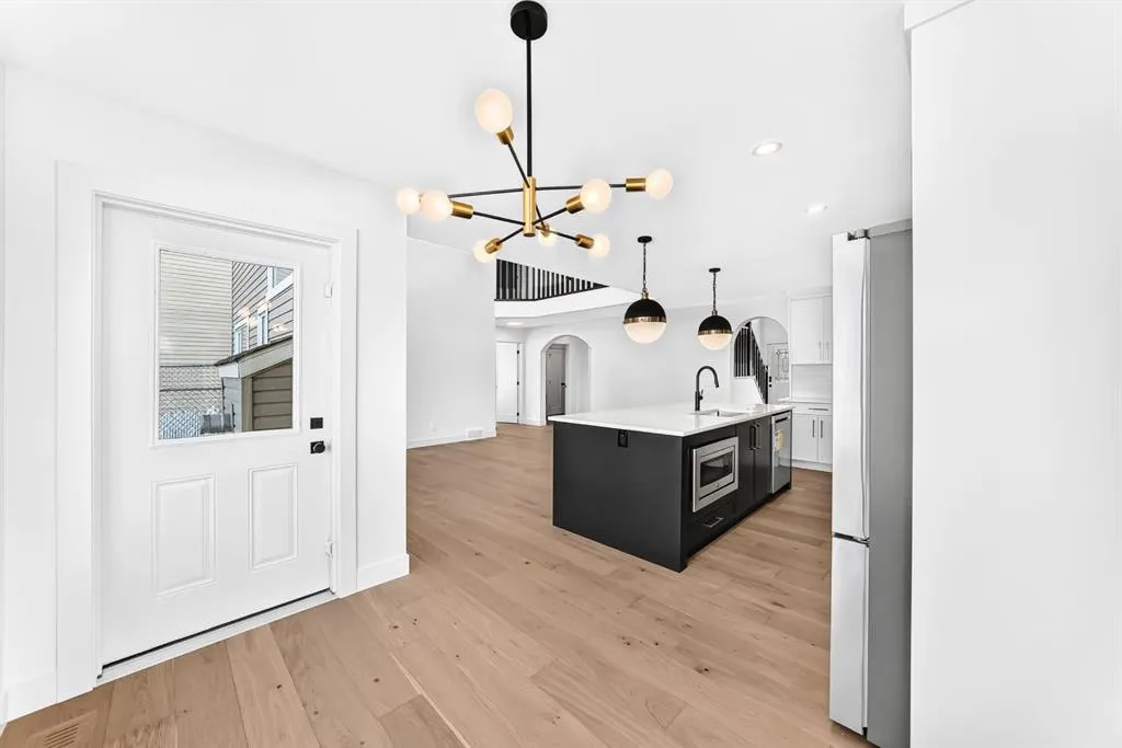 113 Cove Hill