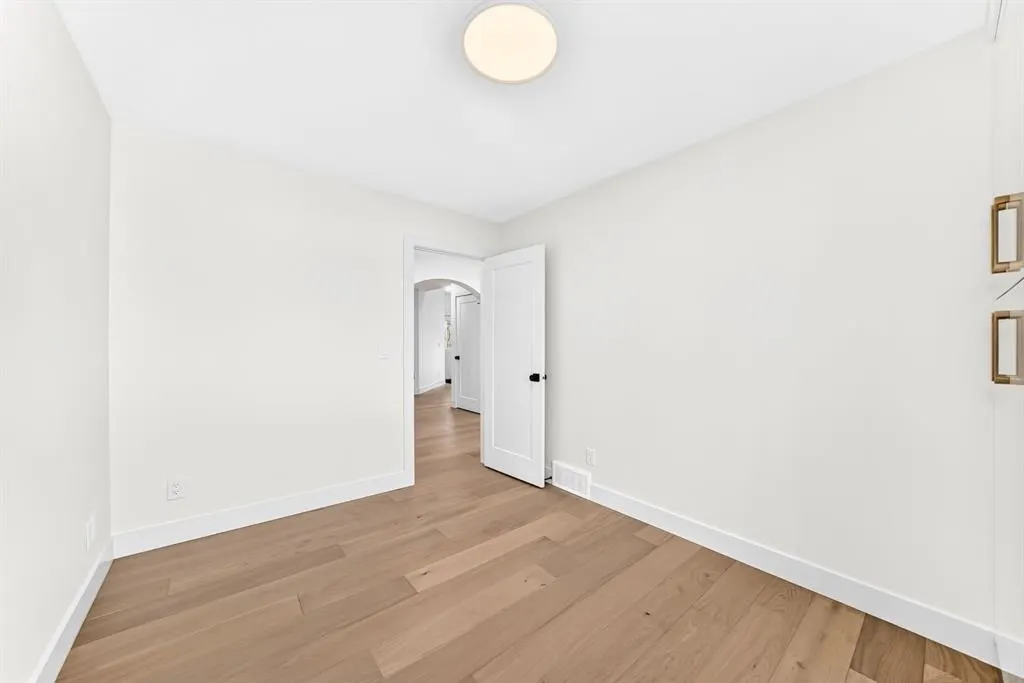 113 Cove Hill