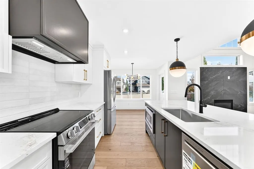 113 Cove Hill