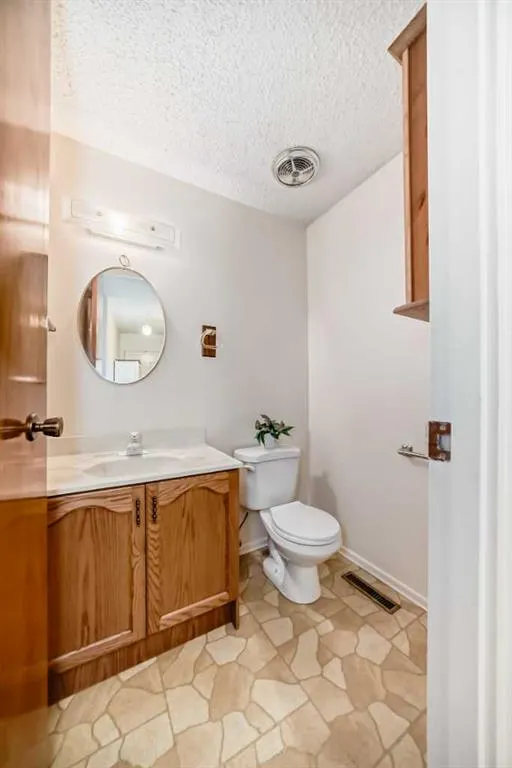 8 Varsdale Place NW