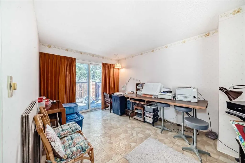 8 Varsdale Place NW