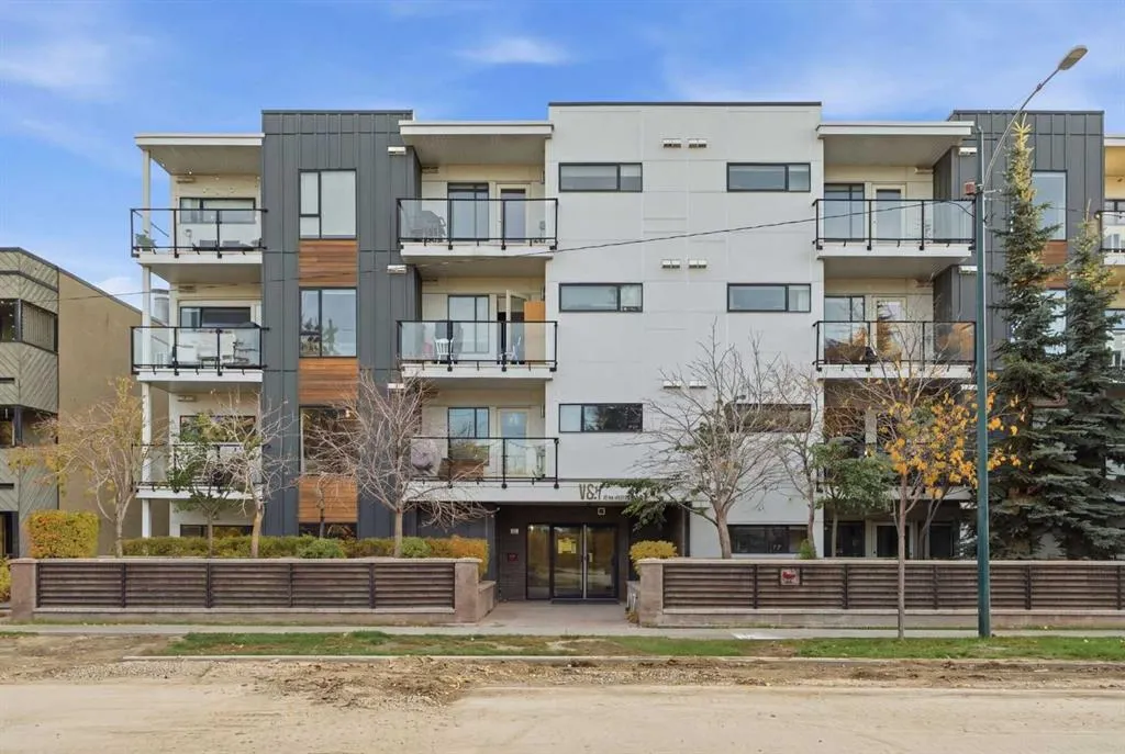 1521 26 Avenue SW #104