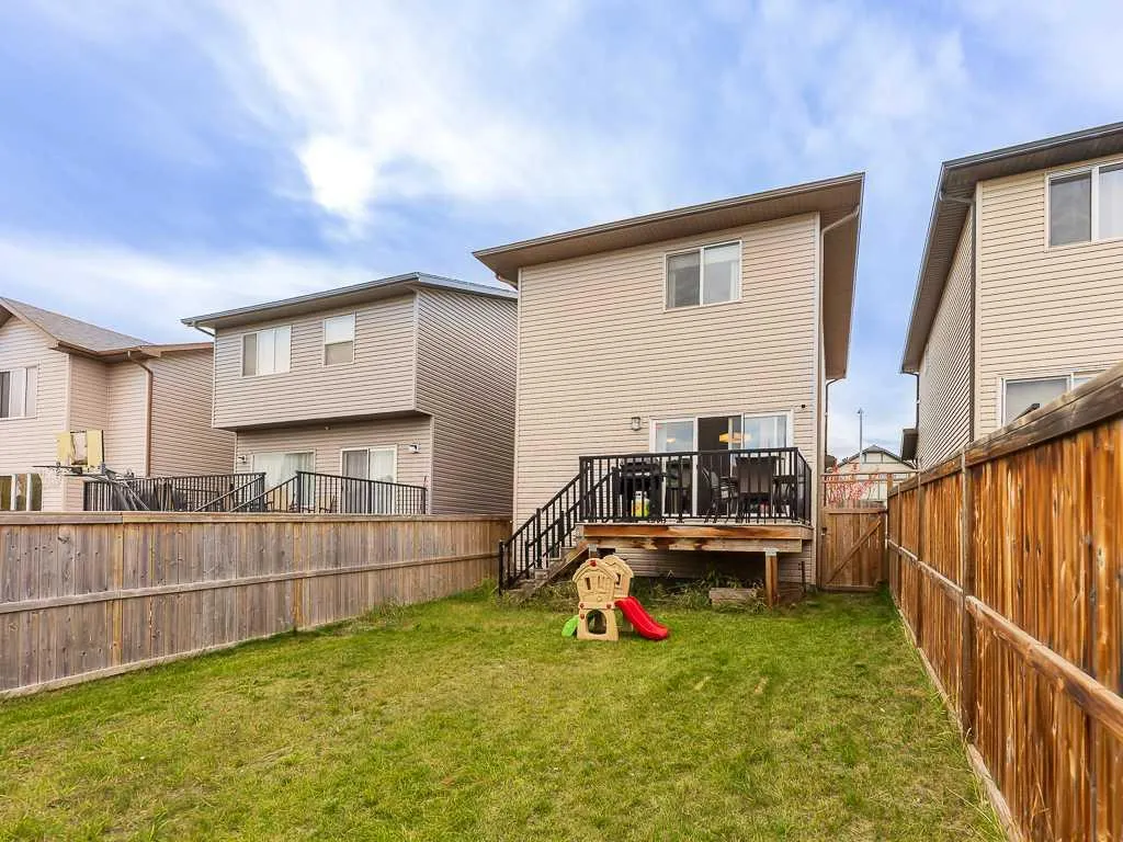 393 Panton Way NW