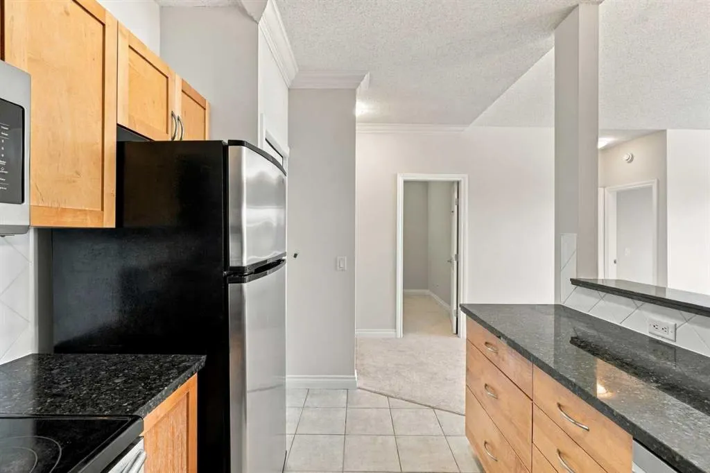 11170 30 Street SW #302