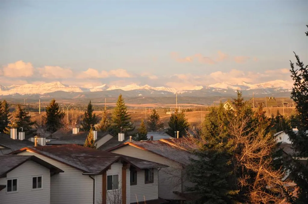 11170 30 Street SW #302