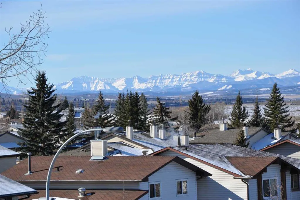 11170 30 Street SW #302