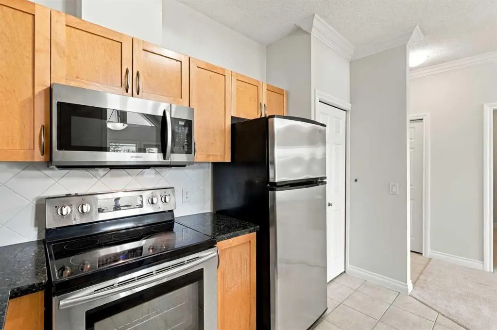 11170 30 Street SW #302