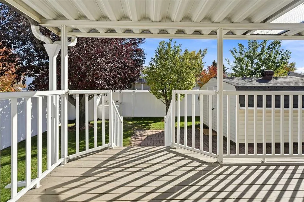180 Doran Crescent
