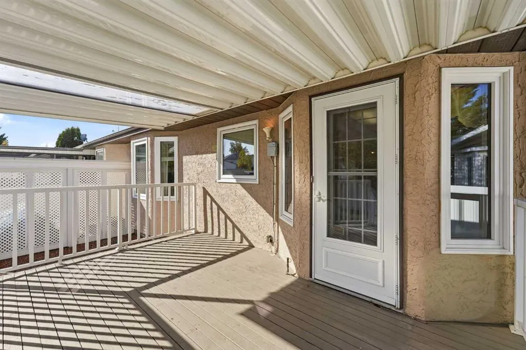 180 Doran Crescent