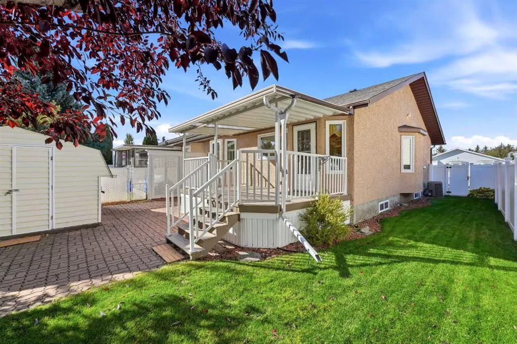 180 Doran Crescent