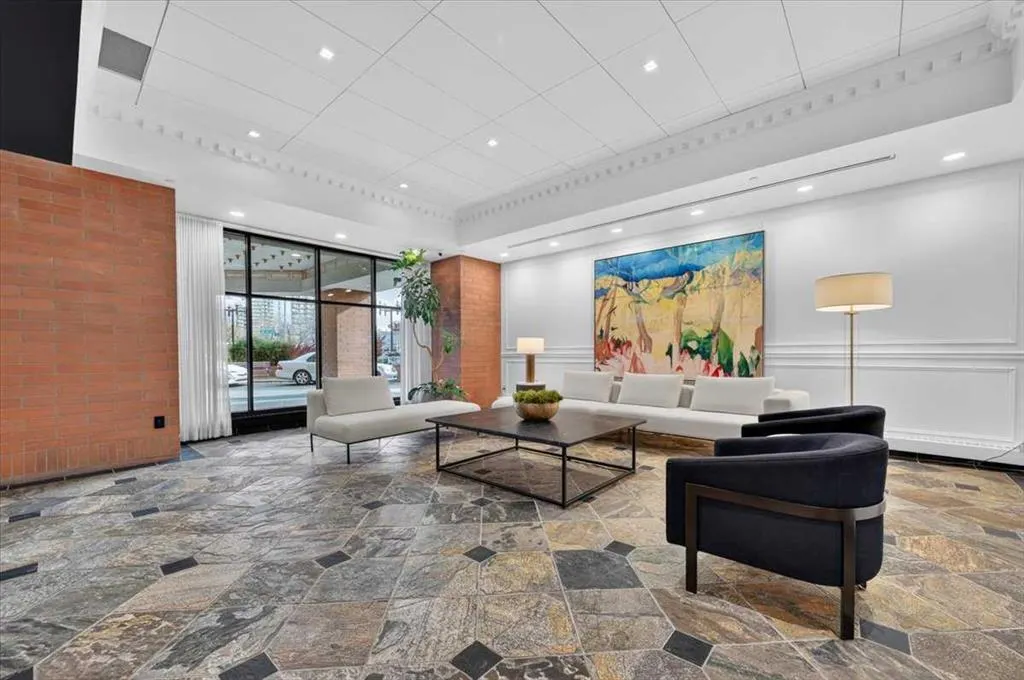 1100 8 Avenue SW #1506
