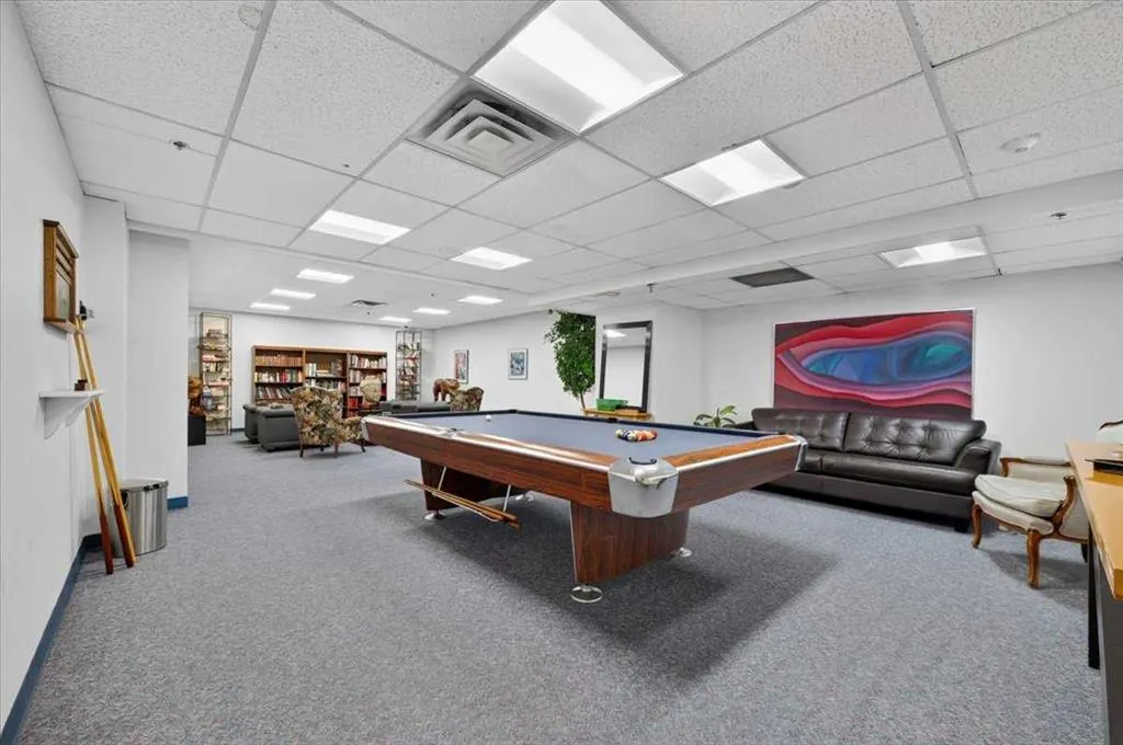 1100 8 Avenue SW #1506