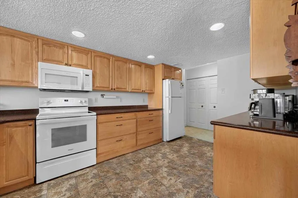 1100 8 Avenue SW #1506