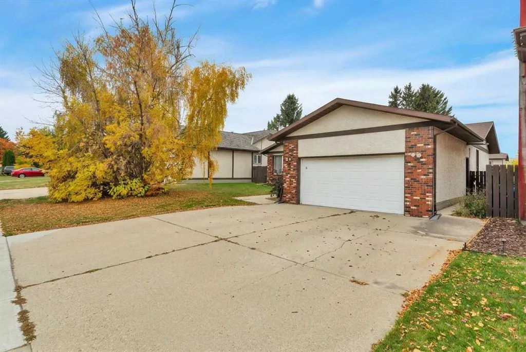 54 Rogers Crescent