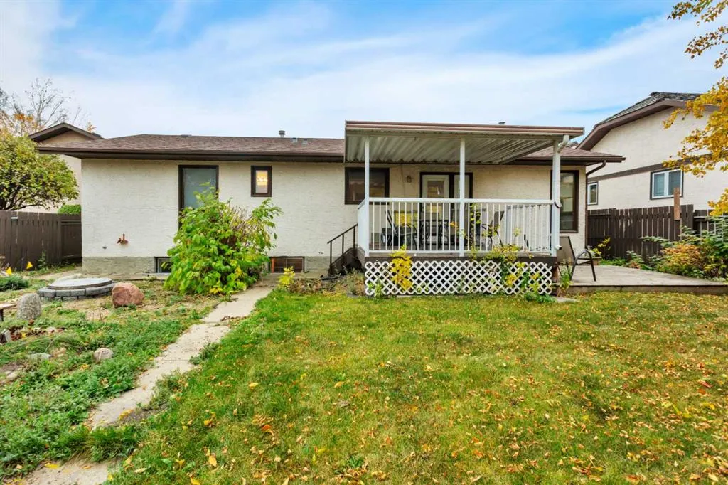 54 Rogers Crescent