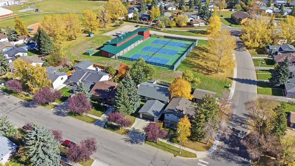 16 Robinson Drive