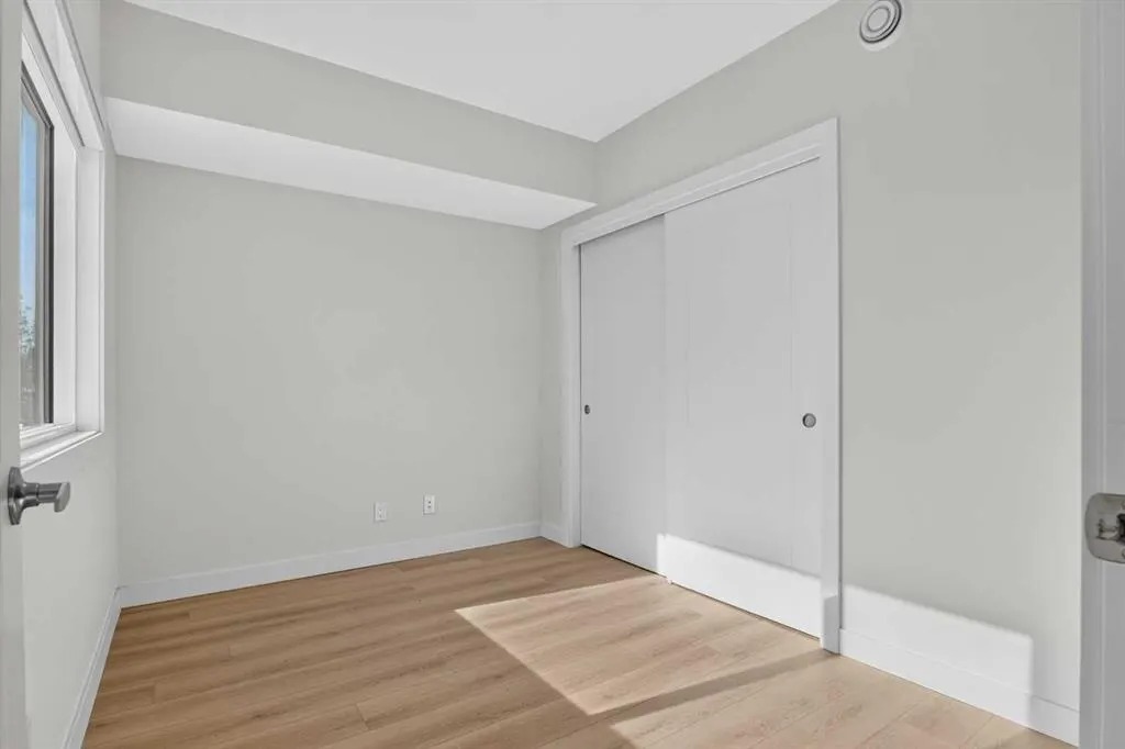 267 Dieppe Drive SW