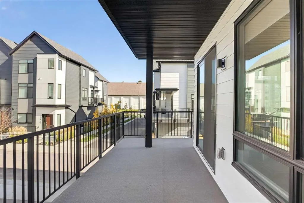 267 Dieppe Drive SW