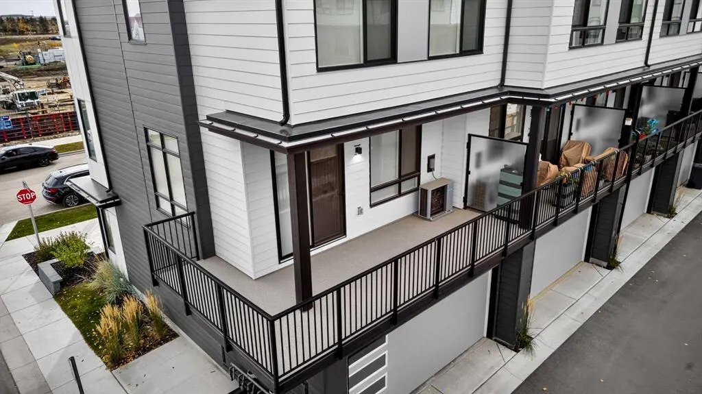 267 Dieppe Drive SW