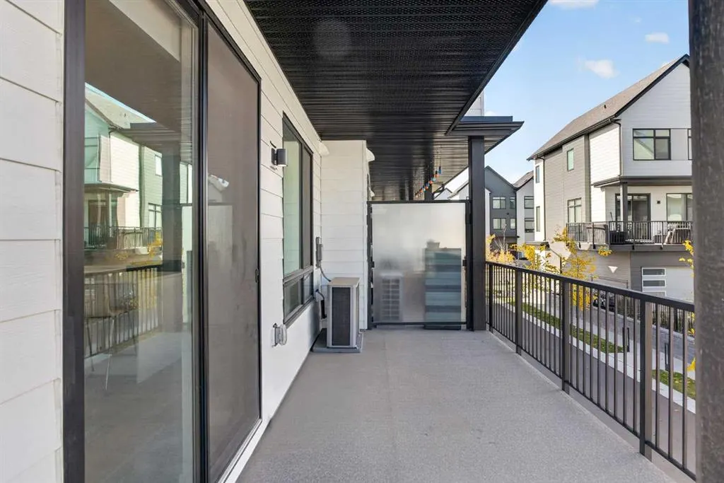 267 Dieppe Drive SW
