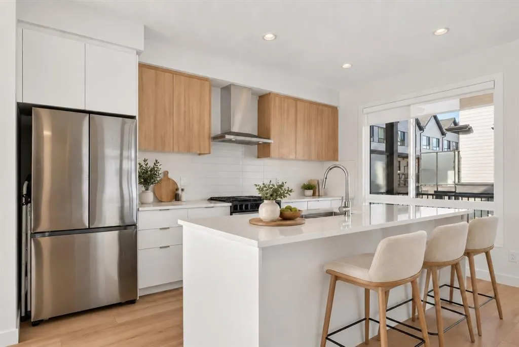 267 Dieppe Drive SW
