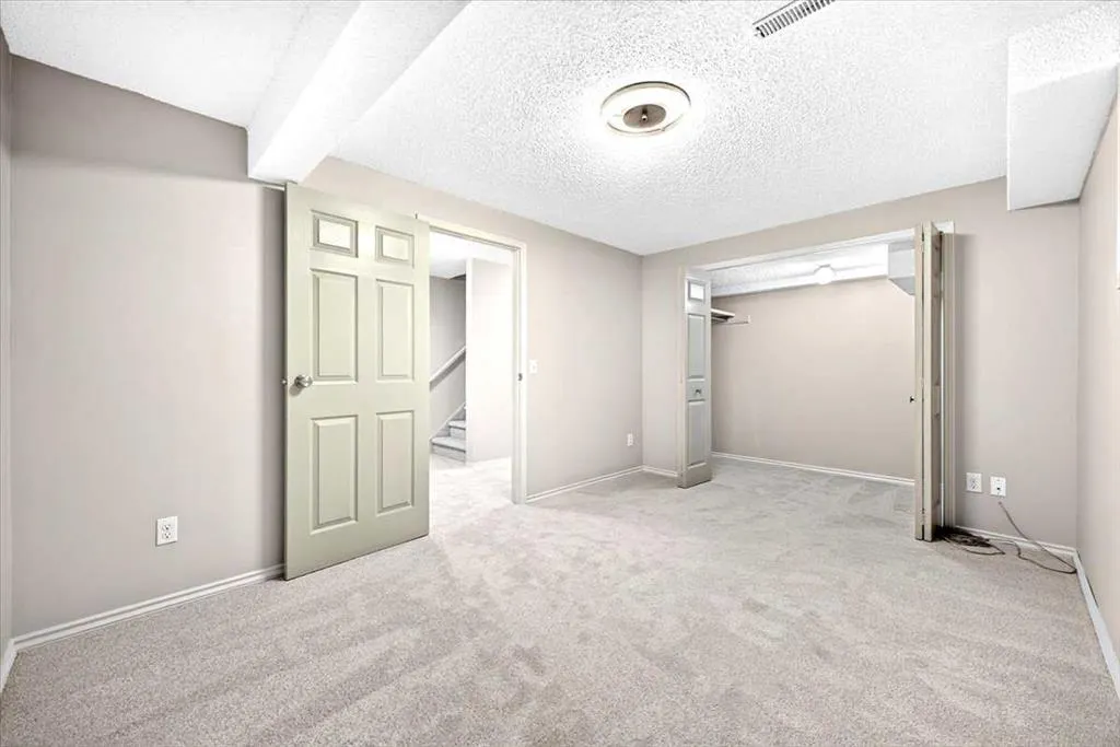 26 Evergreen Terrace SW