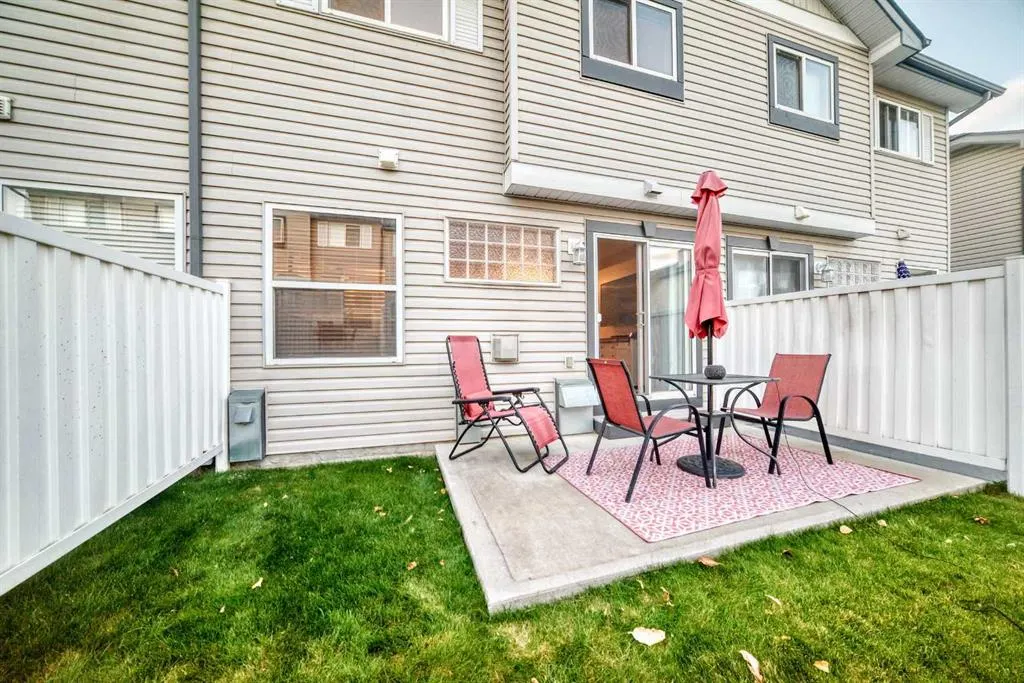 187 Millview Green SW