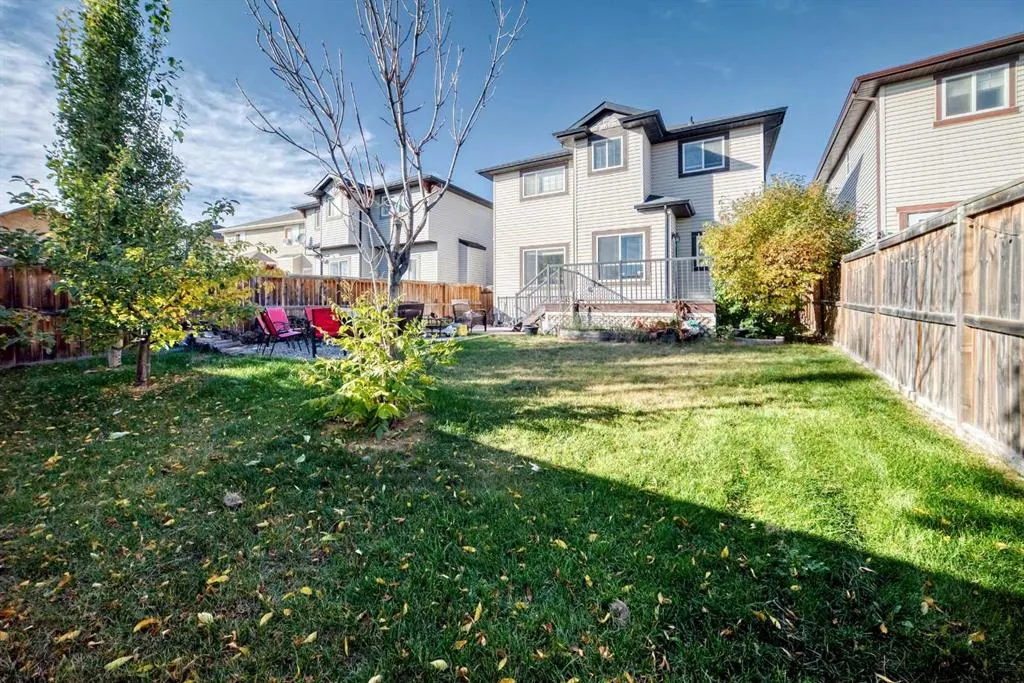 170 Canals Circle SW