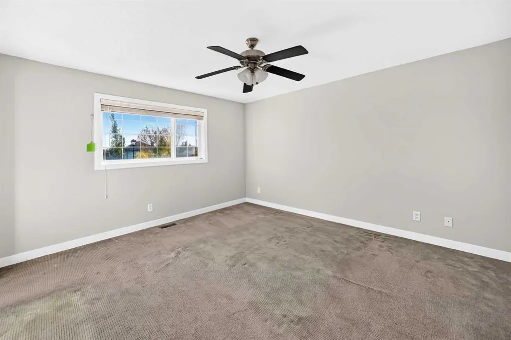 170 Canals Circle SW