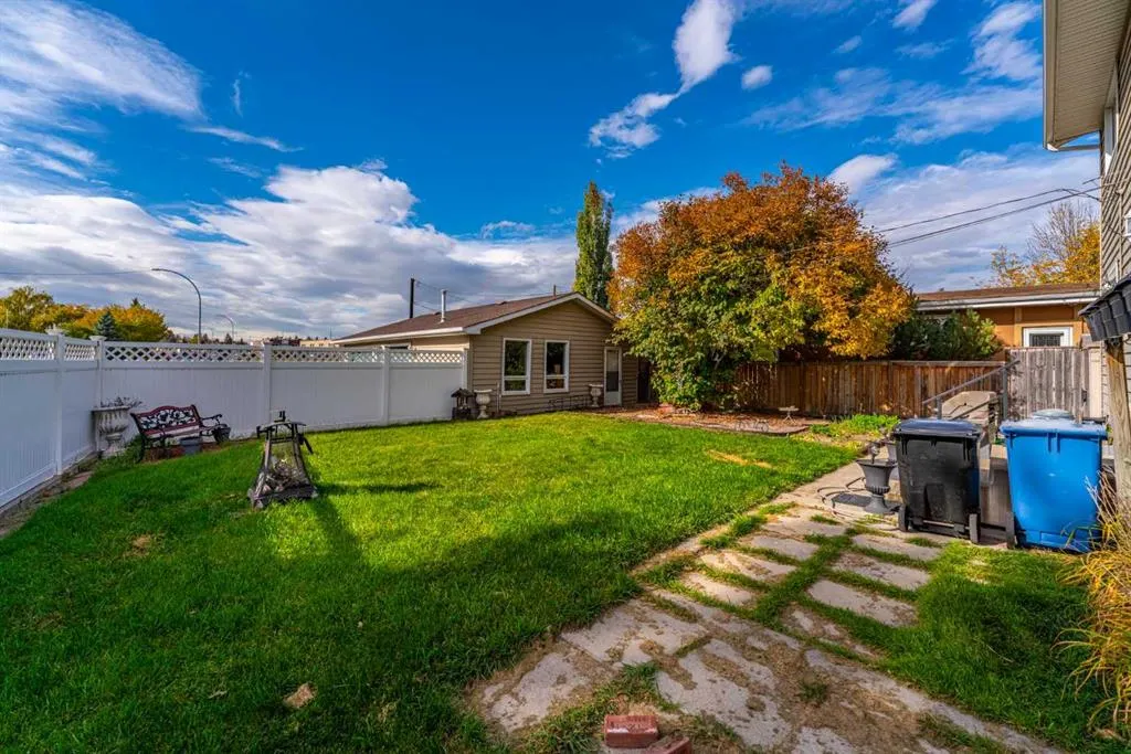 404 Attica Drive SE