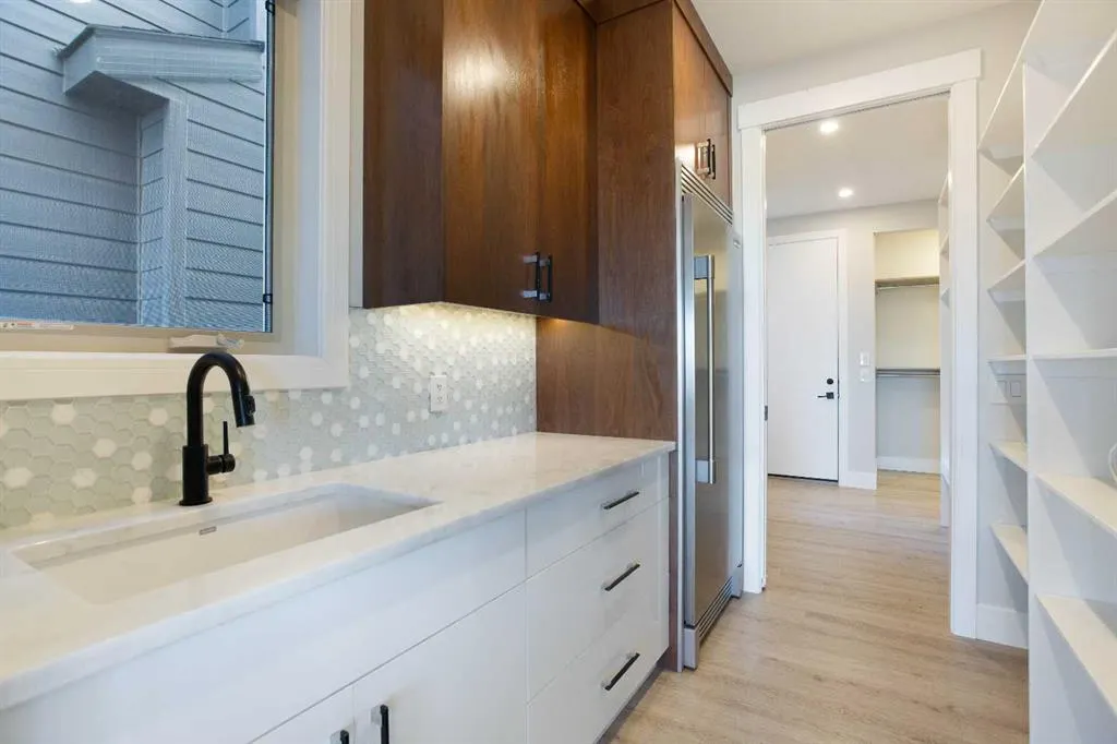 96 Walcrest View SE