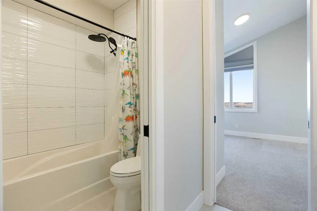 96 Walcrest View SE
