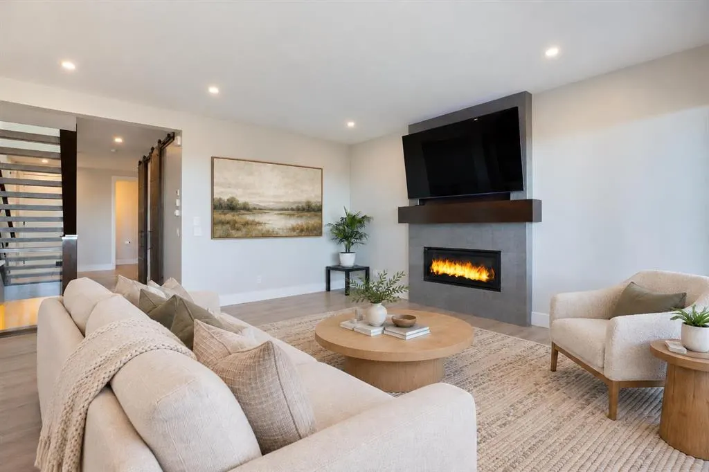 96 Walcrest View SE
