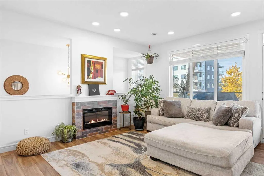 4381 Seton Drive SE