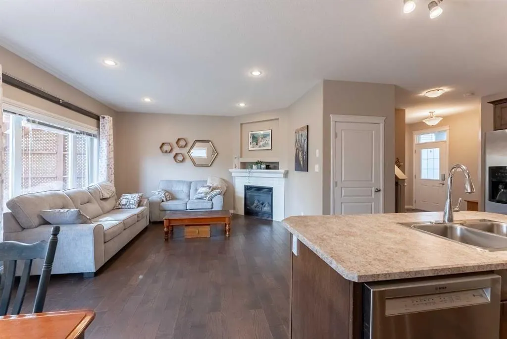 306 Twinriver Road W