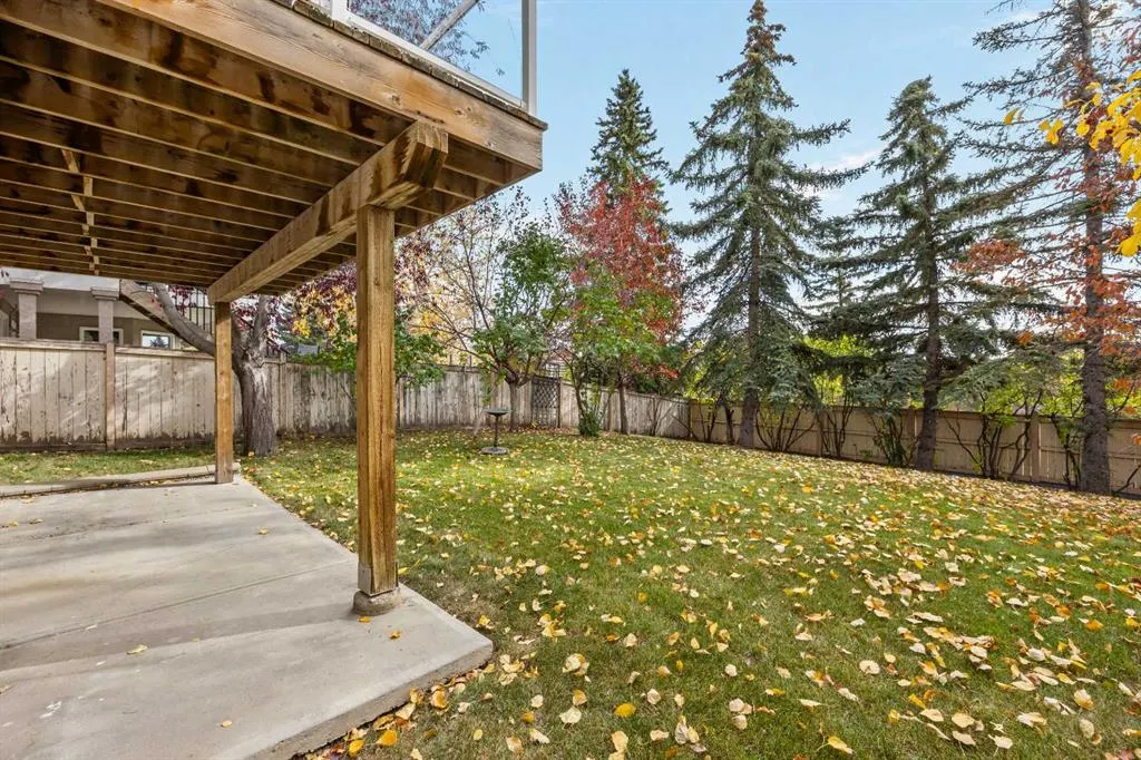 707 Hawkside Mews NW