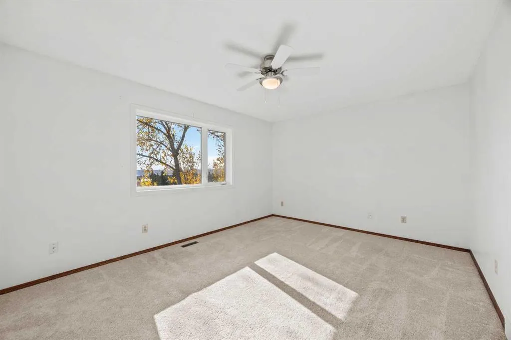 707 Hawkside Mews NW