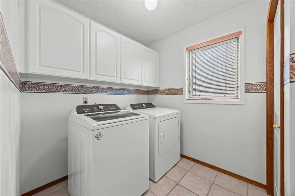 707 Hawkside Mews NW