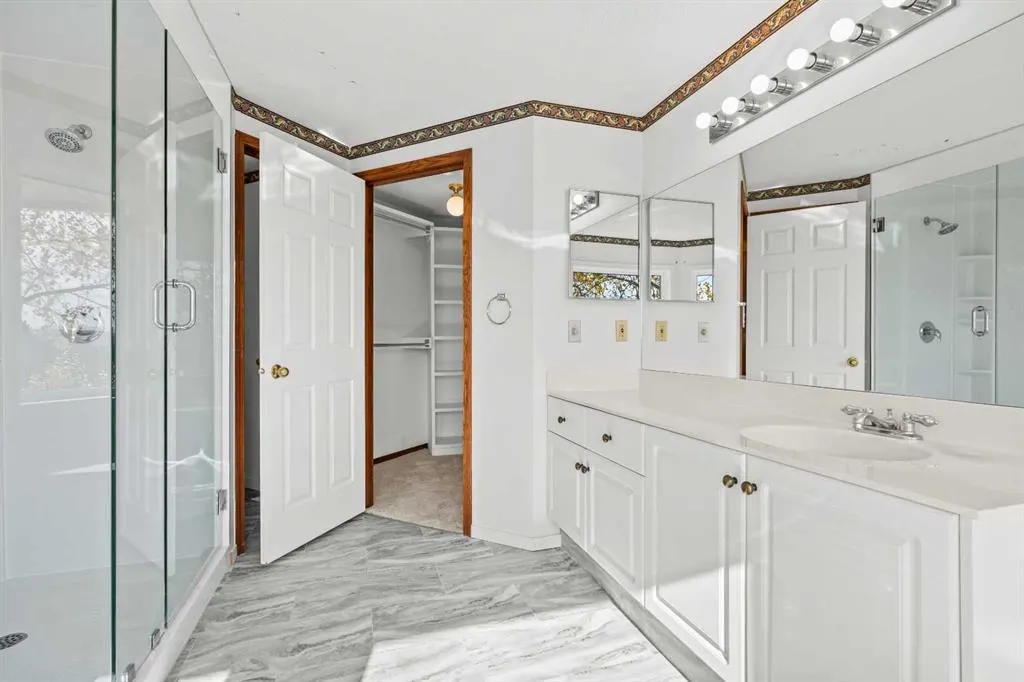 707 Hawkside Mews NW